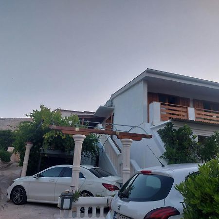 Studio Apartment Iva - 50 M From The Sea-Balcony Pag Town Exterior photo